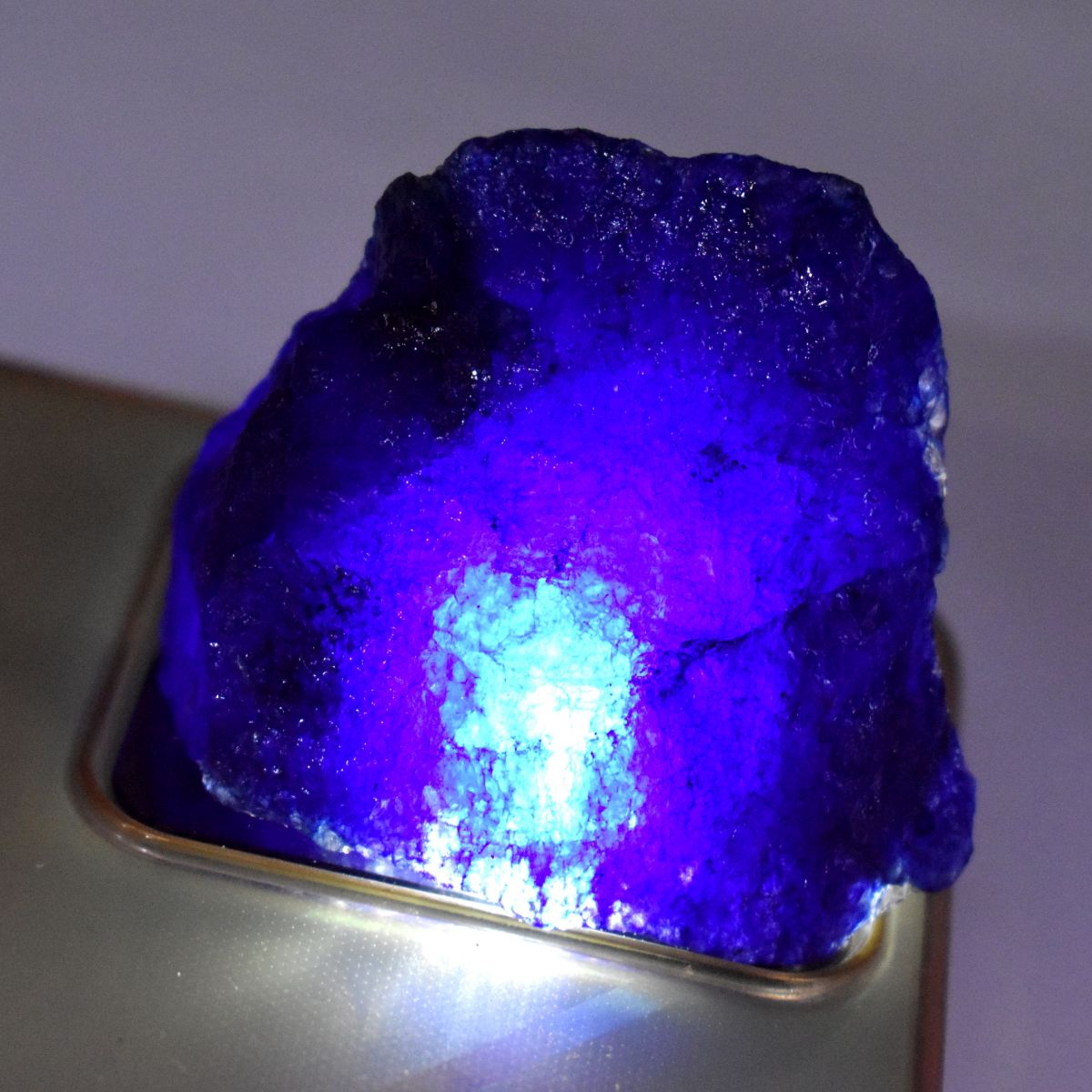 Natural Dyed Rough 228.70 Ct CERTIFIED Blue Sapphire Uncut Rough Loose Gemstone