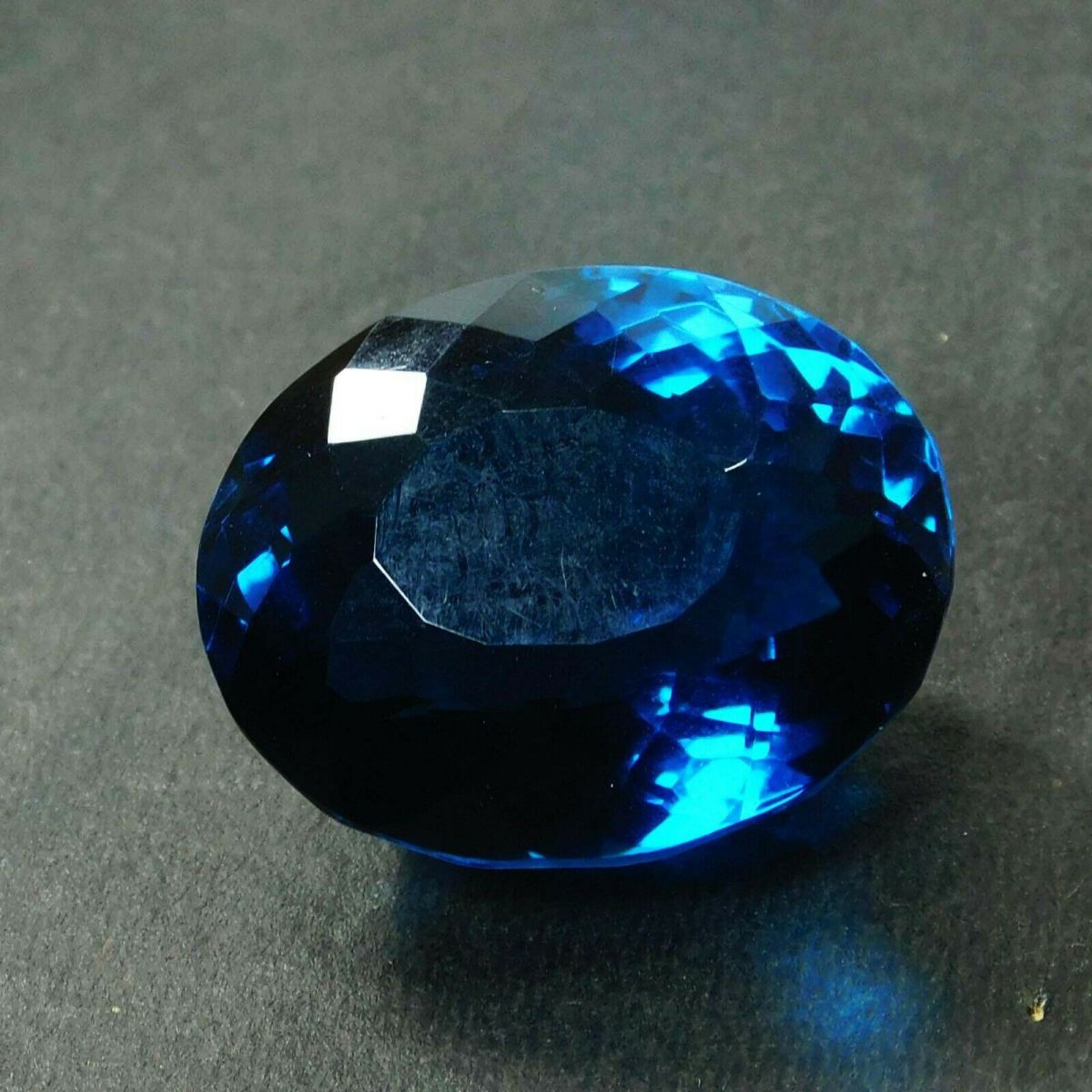 Teal Blue Sapphire 40.00 Ct Flawless Ceylon Oval Cut Loose Gemstone CERTIFIED