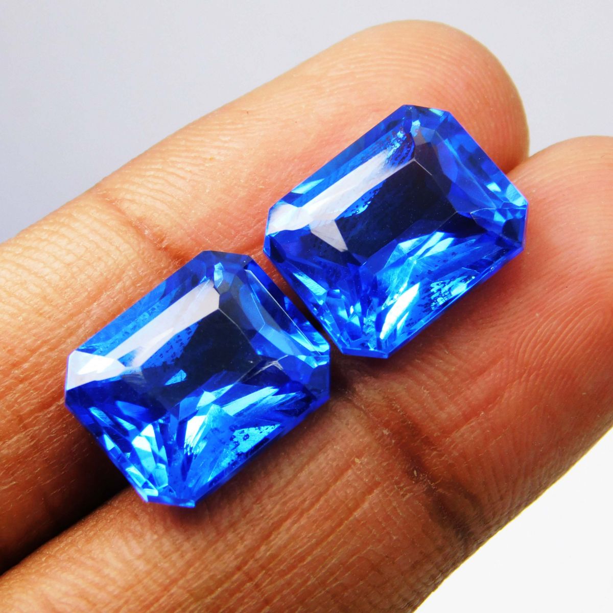 20.20 Carat CERTIFIED Loose Gemstone Loose Emerald Cut Natural Blue Sapphire