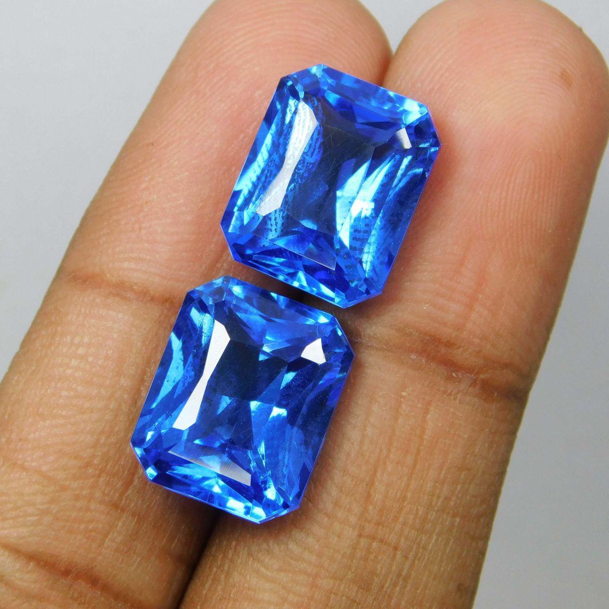 20.20 Carat CERTIFIED Loose Gemstone Loose Emerald Cut Natural Blue Sapphire