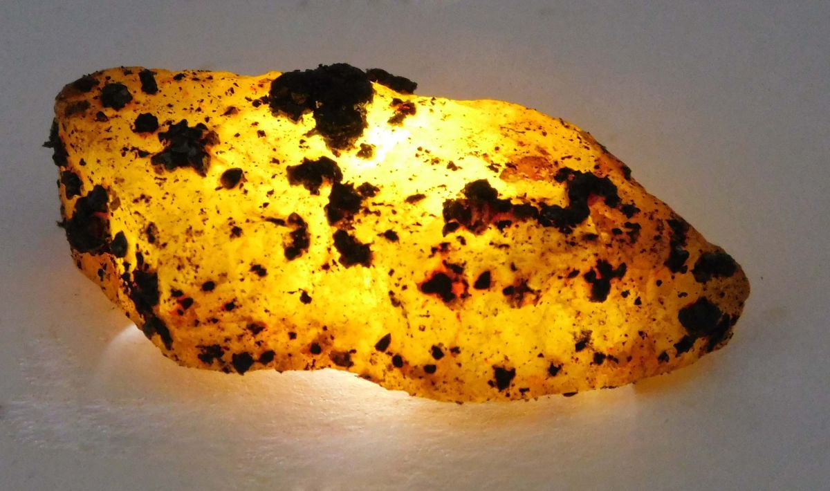 Huge Rough Earth Mined CERTIFIED 55 Ct Natural Yellow Sapphire Loose Gemstone