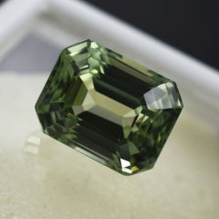 Montana Sapphire Bluish Green Emerald 11.35 Ct Natural CERTIFIED Loose Gemstone