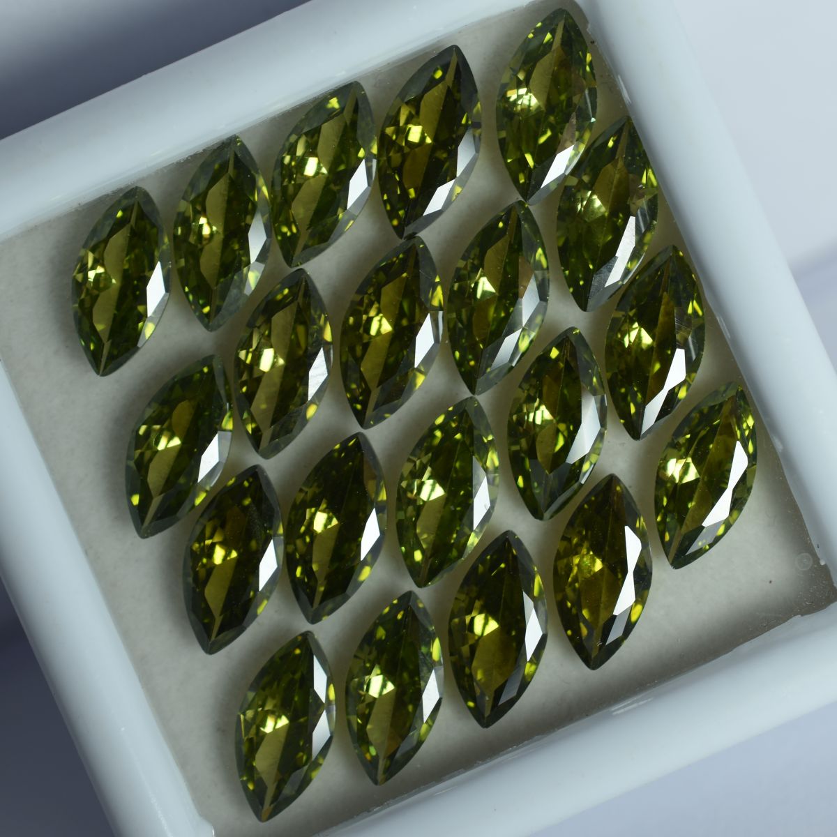 9 Pcs Natural CERTIFIED Untreated Sapphire Marquise Cut Green 7x5 mm Gemstone