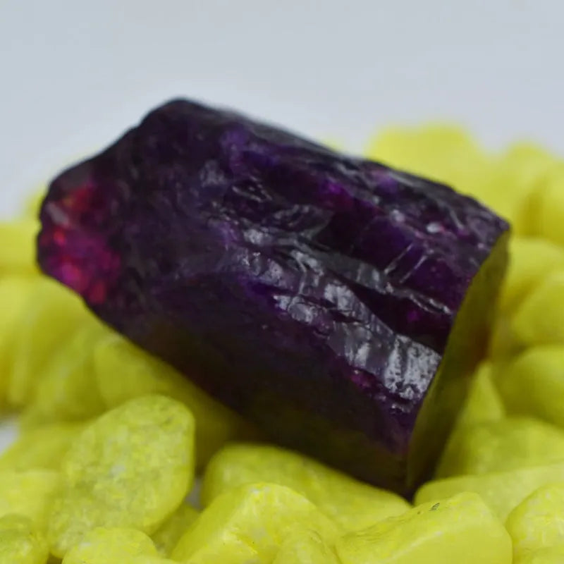 rough sapphire for sale