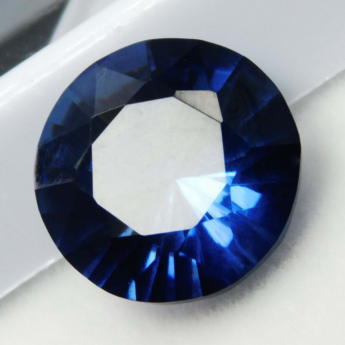 Natural Round Cut Ceylon Sapphire CERTIFIED Flawless Blue 10 Ct Loose Gemstone