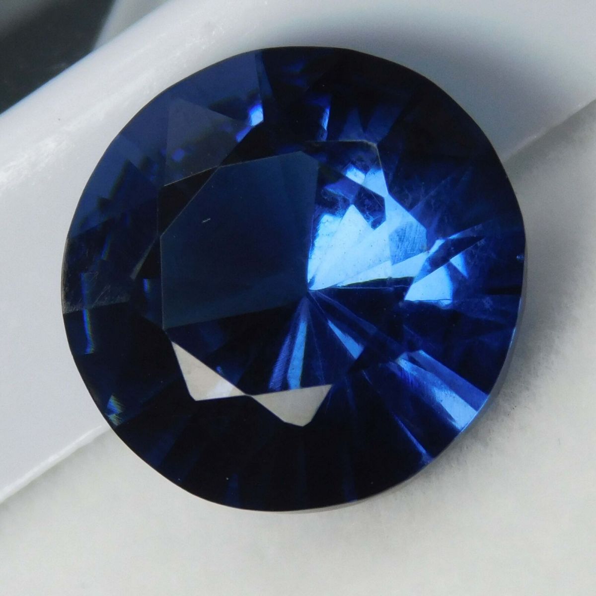 Natural Round Cut Ceylon Sapphire CERTIFIED Flawless Blue 10 Ct Loose Gemstone