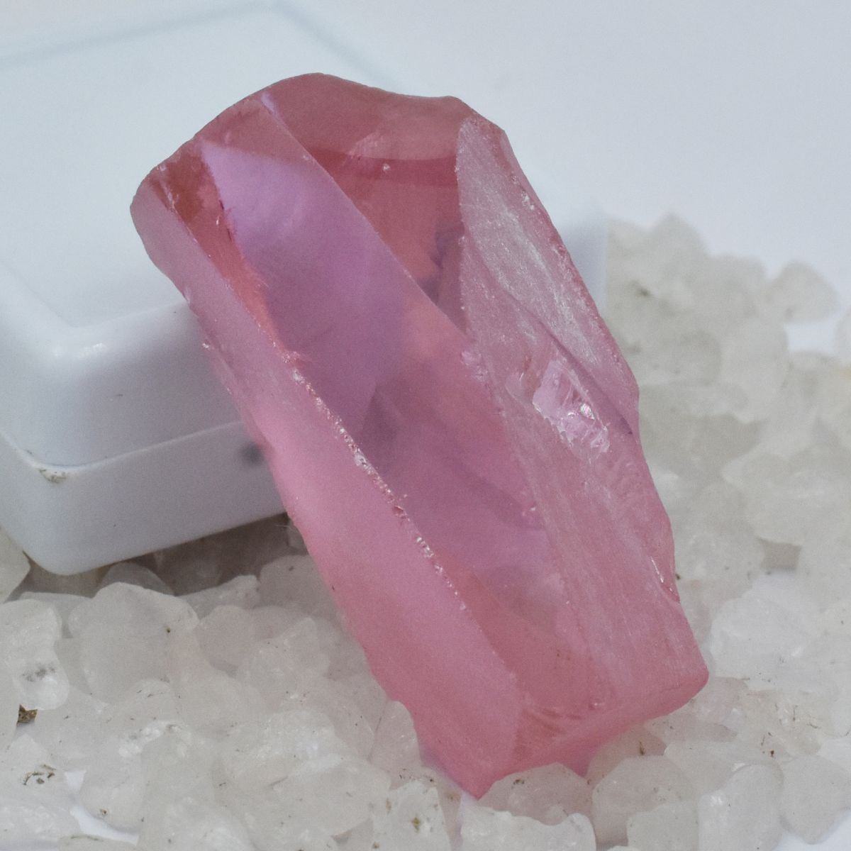 317.42 Ct Rough Natural Uncut Pink Sapphire Loose Gemstone CERTIFIED