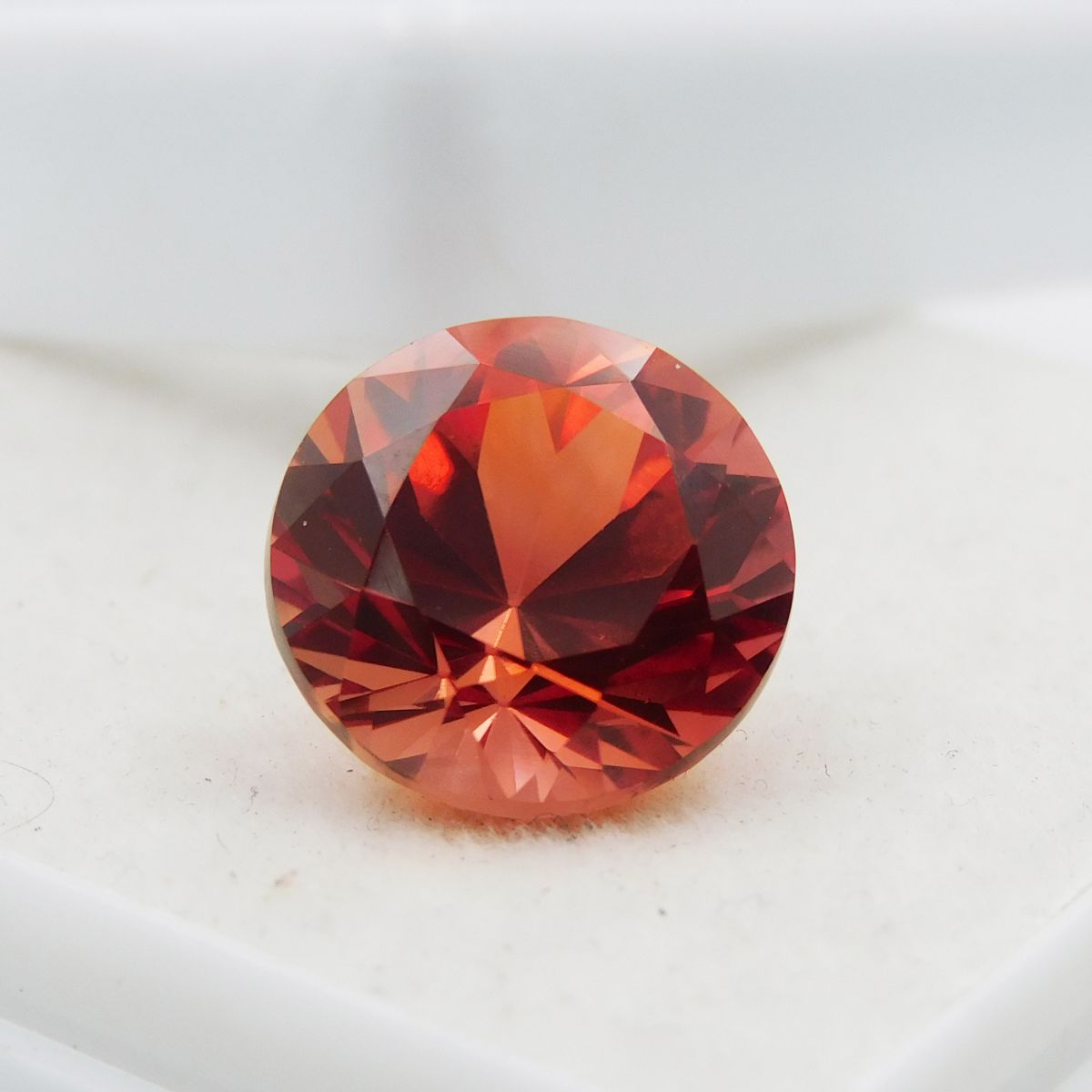 Stunning 7.60 Ct Round Cut Natural Orange Sapphire CERTIFIED Loose Gemstone