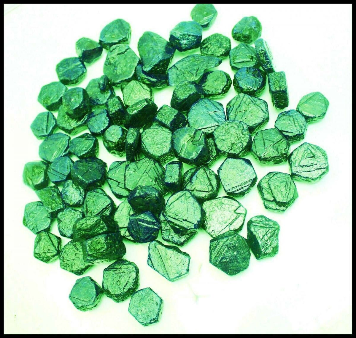 Natural Emerald Rough 500.20 Ct Green CERTIFIED Loose Gemstone Uncut Rough Lot