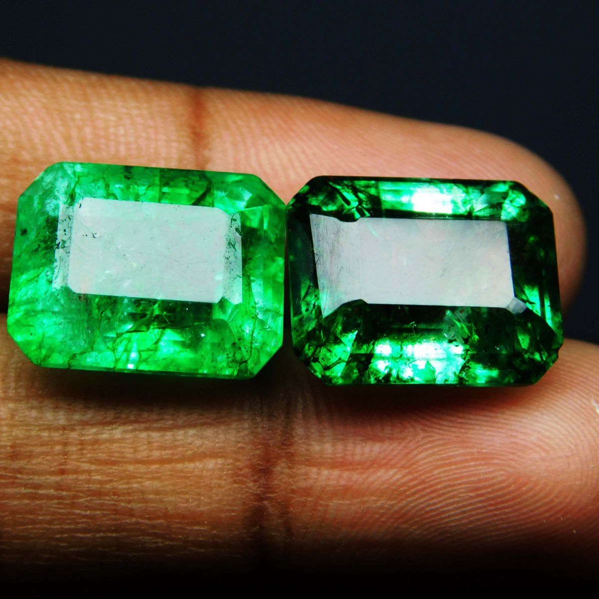 21.80 Ct Natural Colombian Emerald Green CERTIFIED Emerald Cut Loose Gemstone