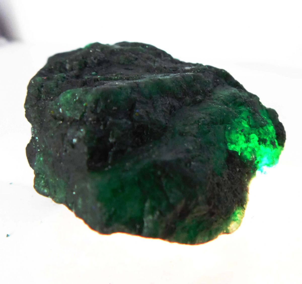 560 Ct Natural Green Emerald Huge Rough Earth Mined CERTIFIED Loose Gemstone