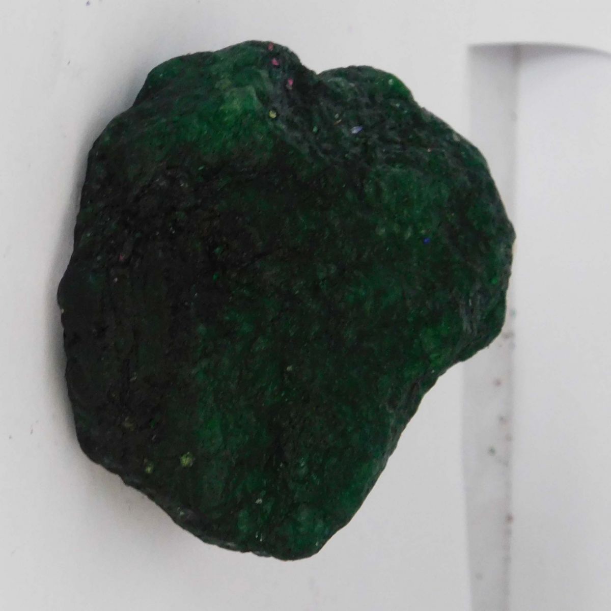 1360 Carat Natural Emerald Huge Rough Earth Mined CERTIFIED Green Loose Gemstone