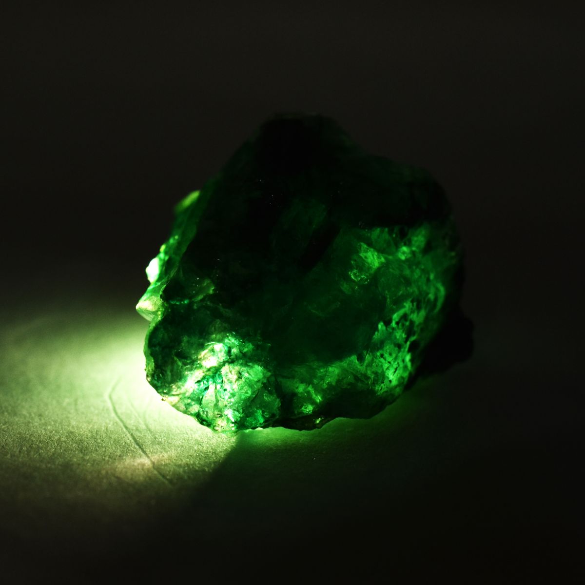 Uncut Raw Rough 58.15 Ct Natural CERTIFIED Green Emerald Loose Gemstone