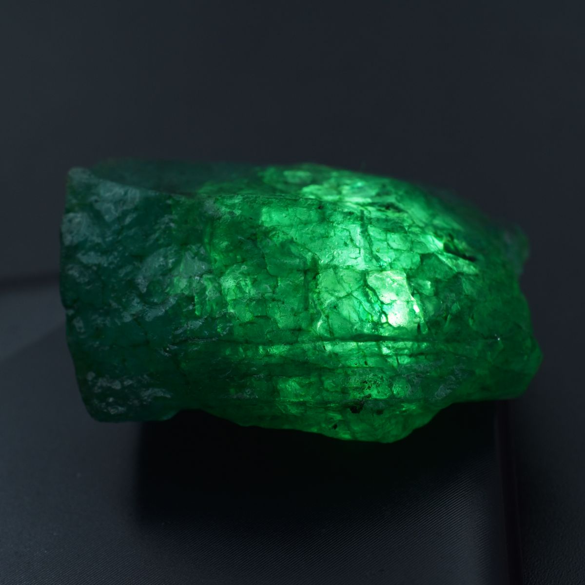 272.05 Ct Earth Mined Natural Emerald Huge Rough CERTIFIED Green Loose Gemstone