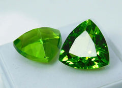 19 Ct Natural Peridot Green Trillion Shape Certifeid Loose Gemstones Pair