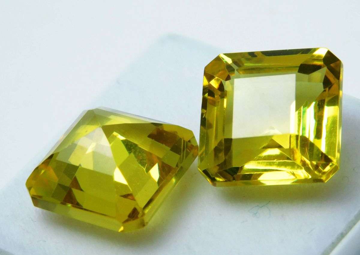 Square Shape CERTIFIED 20 Ct Natural Yellow Sapphire Loose Gemstone Pair Gems