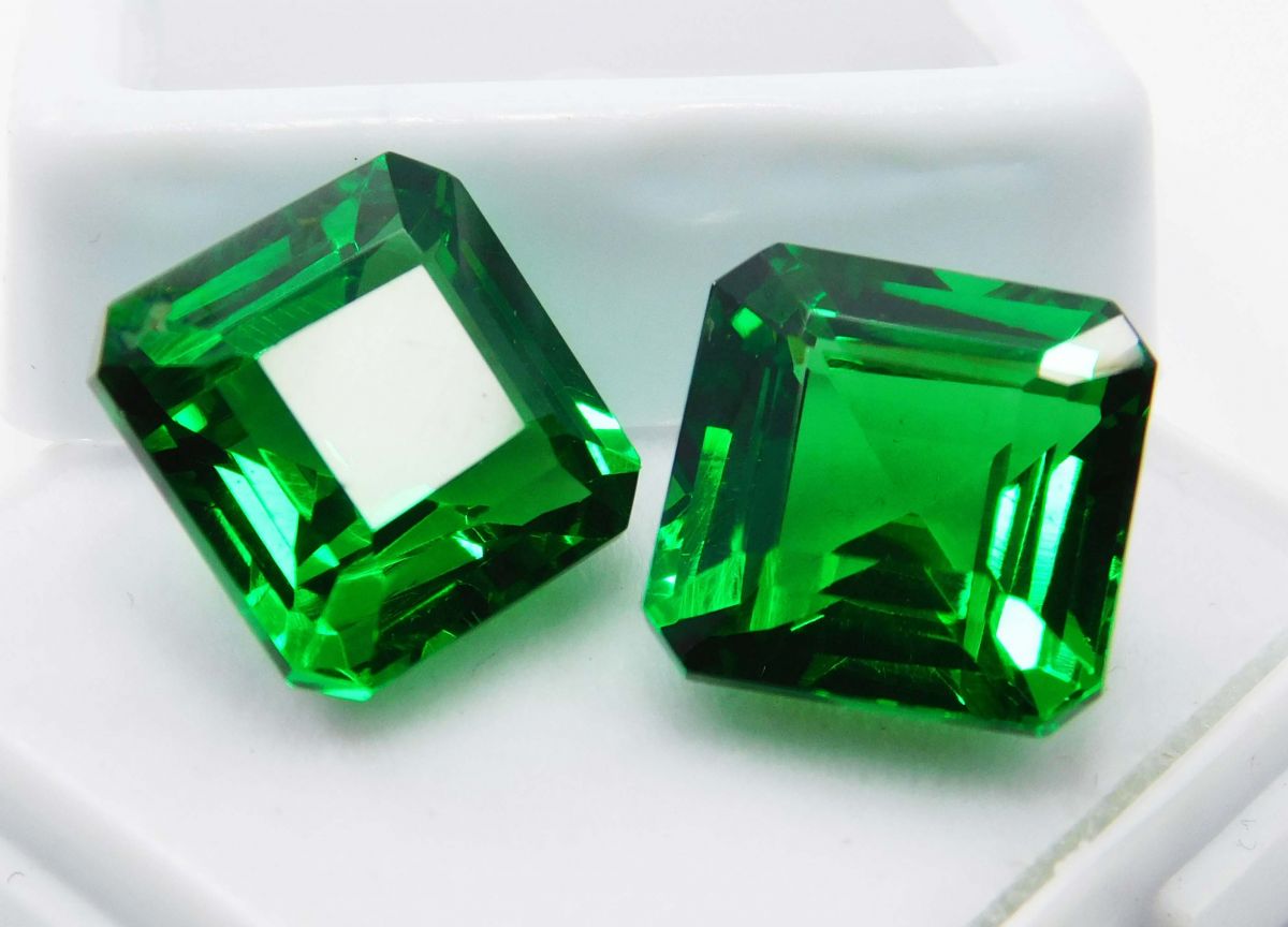 20.25 Ct Pair CERTIFIED Natural Tsavorite Garnet Square Cut Green Loose Gemstone