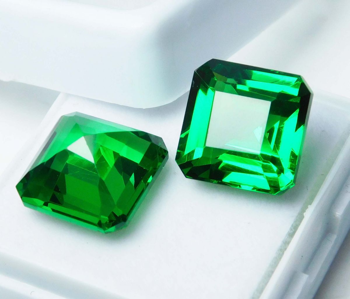 20.25 Ct Pair CERTIFIED Natural Tsavorite Garnet Square Cut Green Loose Gemstone