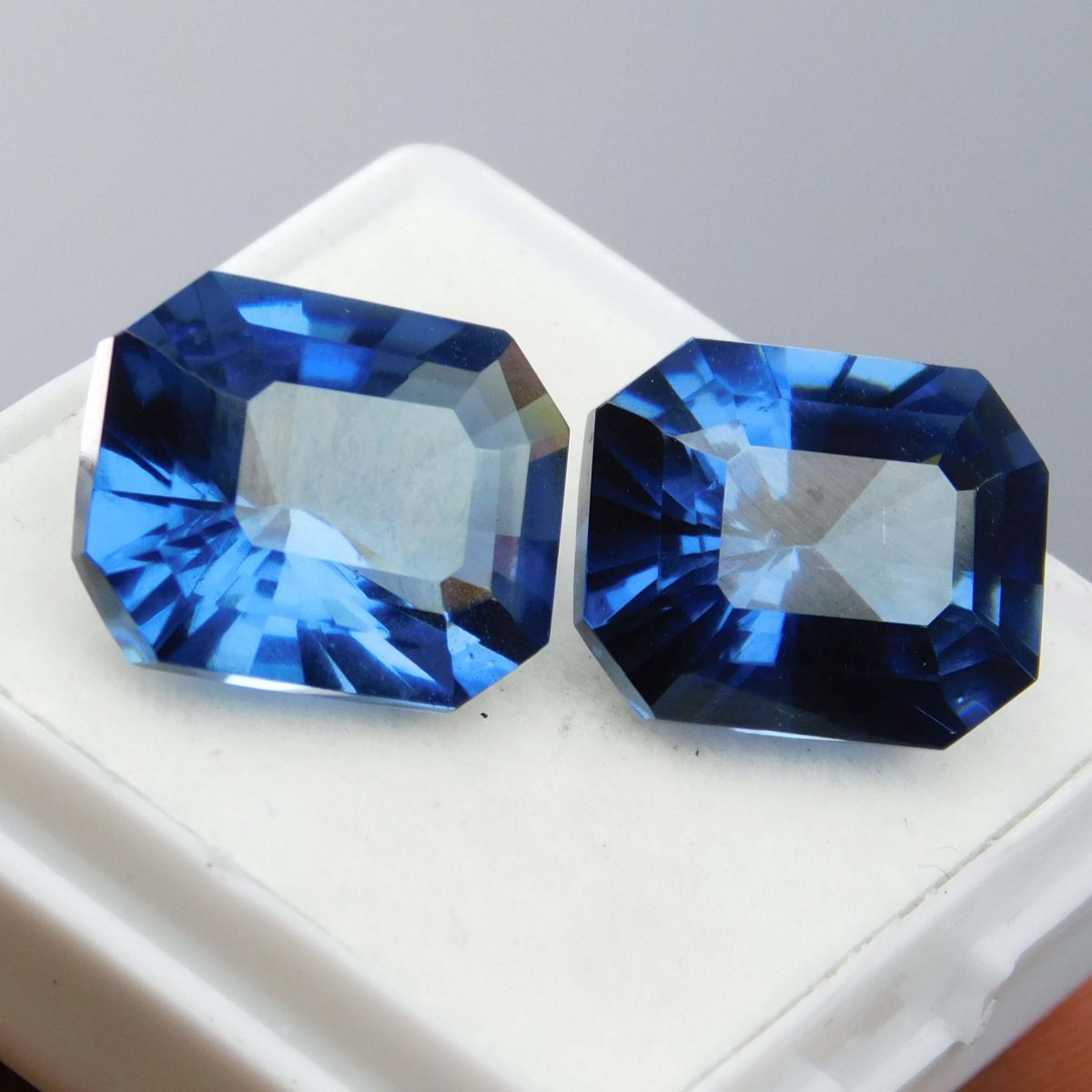 Natural Blue Sapphire Emerald Cut 21.35 Ct CERTIFIED Loose Gemstone Pair