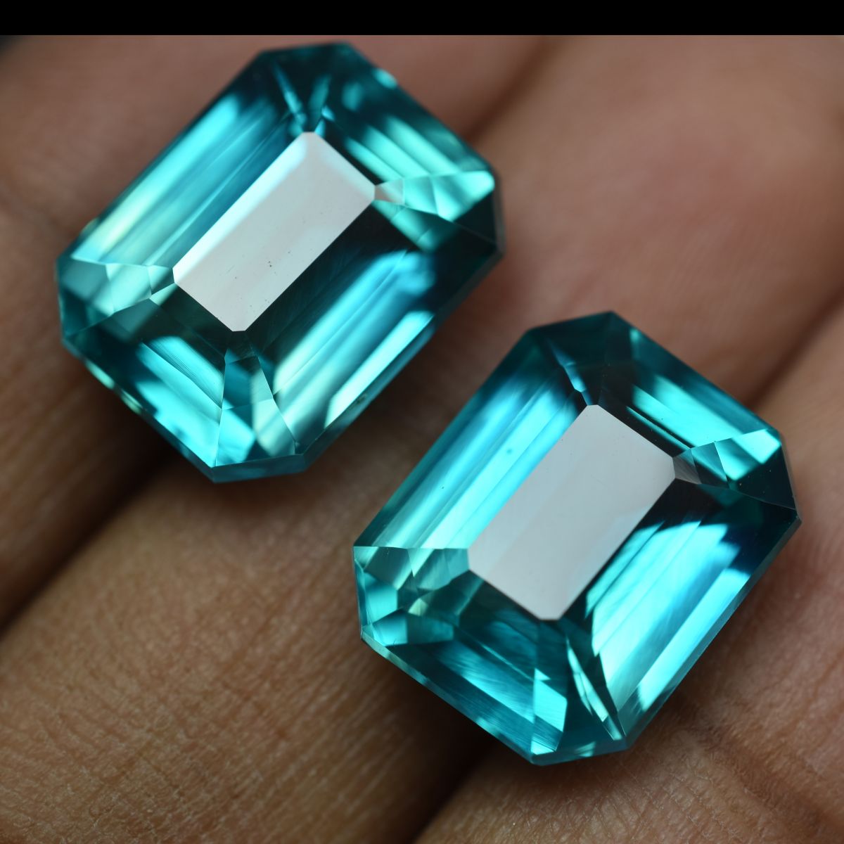 Natural Sapphire 18.77 Ct Bluish Green Cushion Cut CERTIFIED Pair Loose Gemstone