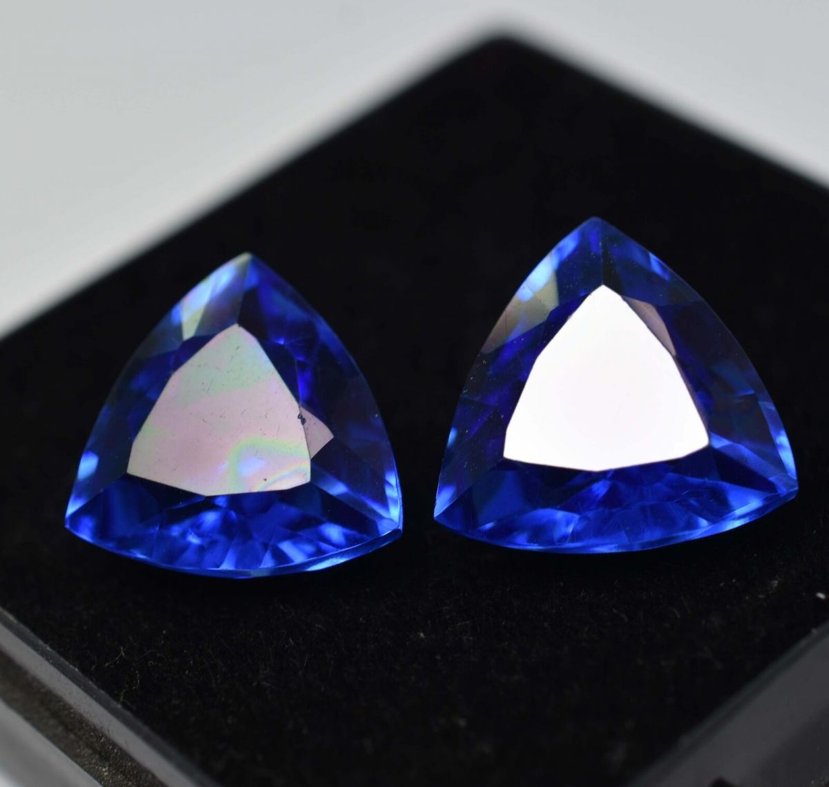 18.24 Ct Natural TANZANITE Blue TRILLION Shape CERTIFIED Loose Gemstone Pair