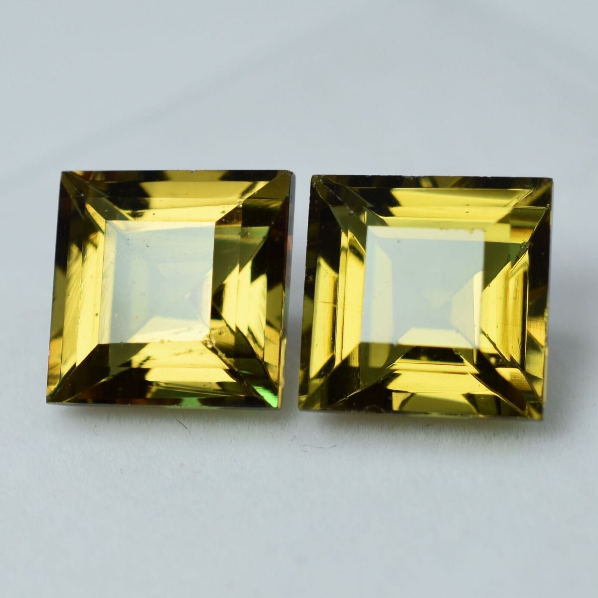 16 Ct Natural CERTIFIED Alexandrite Color Change Square Cut Pair Loose Gemstone