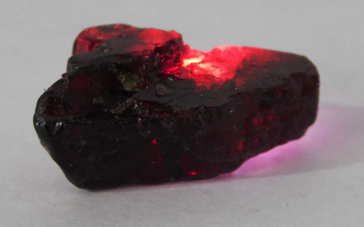 Natural Red Garnet Earth Mined CERTIFIED Loose Gemstone 45.10 Carat Uncut Rough