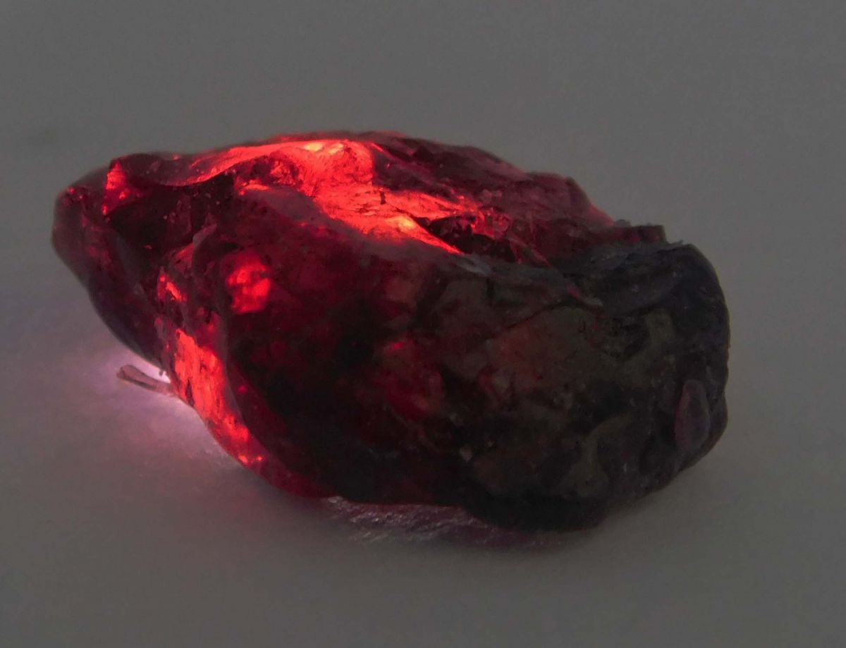 21 Ct Natural Garnet Earth Mined Rough CERTIFIED Red Garnet Rough Loose Gemstone