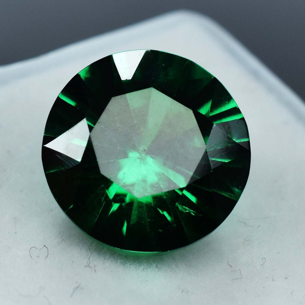 Tsavorite Garnet Green 10 Carat Natural ROUND Cut CERTIFIED Loose Gemstone