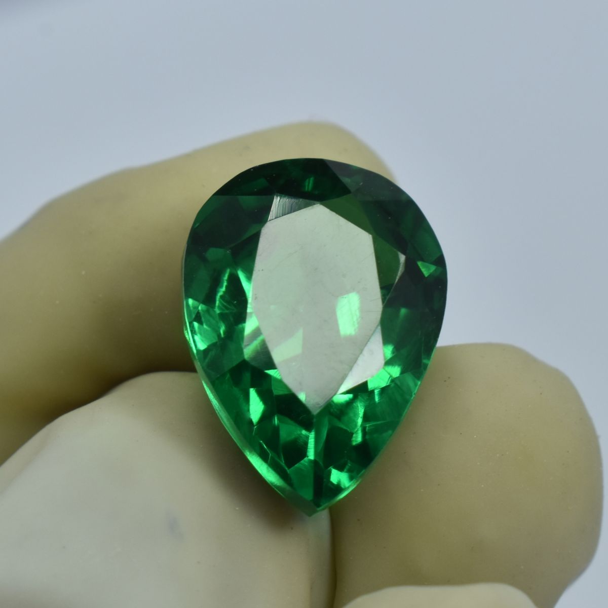 CERTIFIED Loose Gemstone Garnet Stunning Pear Cut 9.25 Carat Rare Natural Green.