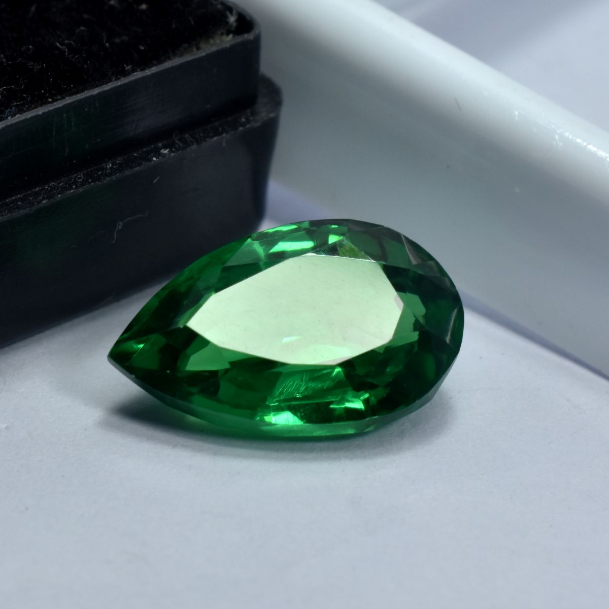 Precious Green Rare Garnet 8.45 Ct Pear Cut CERTIFIED Loose Gemstone Natural