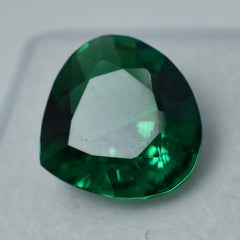 CERTIFIED  9.95 Ct Natural GREEN Garnet PEAR Shape Loose Gemstone