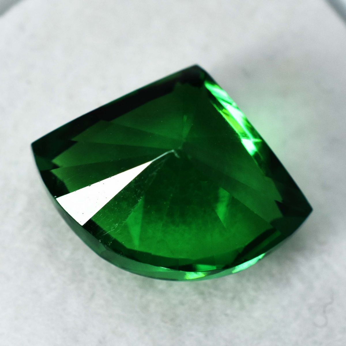 Flawless Green Garnet Natural Perfect Fancy Cut 8.10 Ct CERTIFIED Loose Gemstone