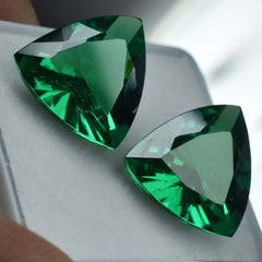 18.32 Ct Natural Garnet Green Flawless Trillion Cut CERTIFIED Loose Gemstone