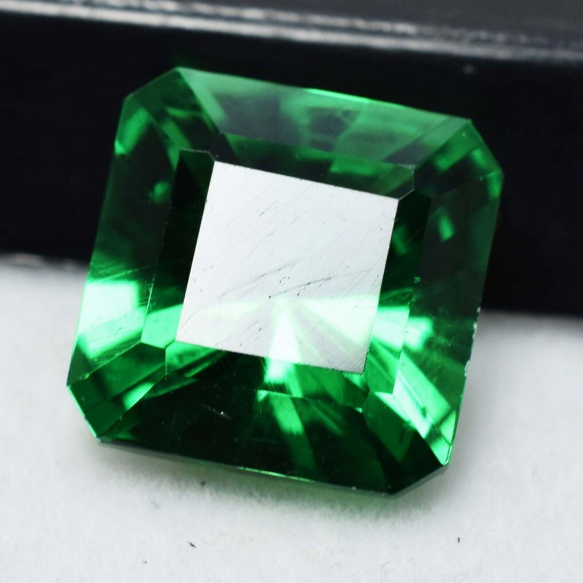 Natural Tsavorite Garnet Green SQUARE Cut CERTIFIED Loose Gemstone 8.10 Ct