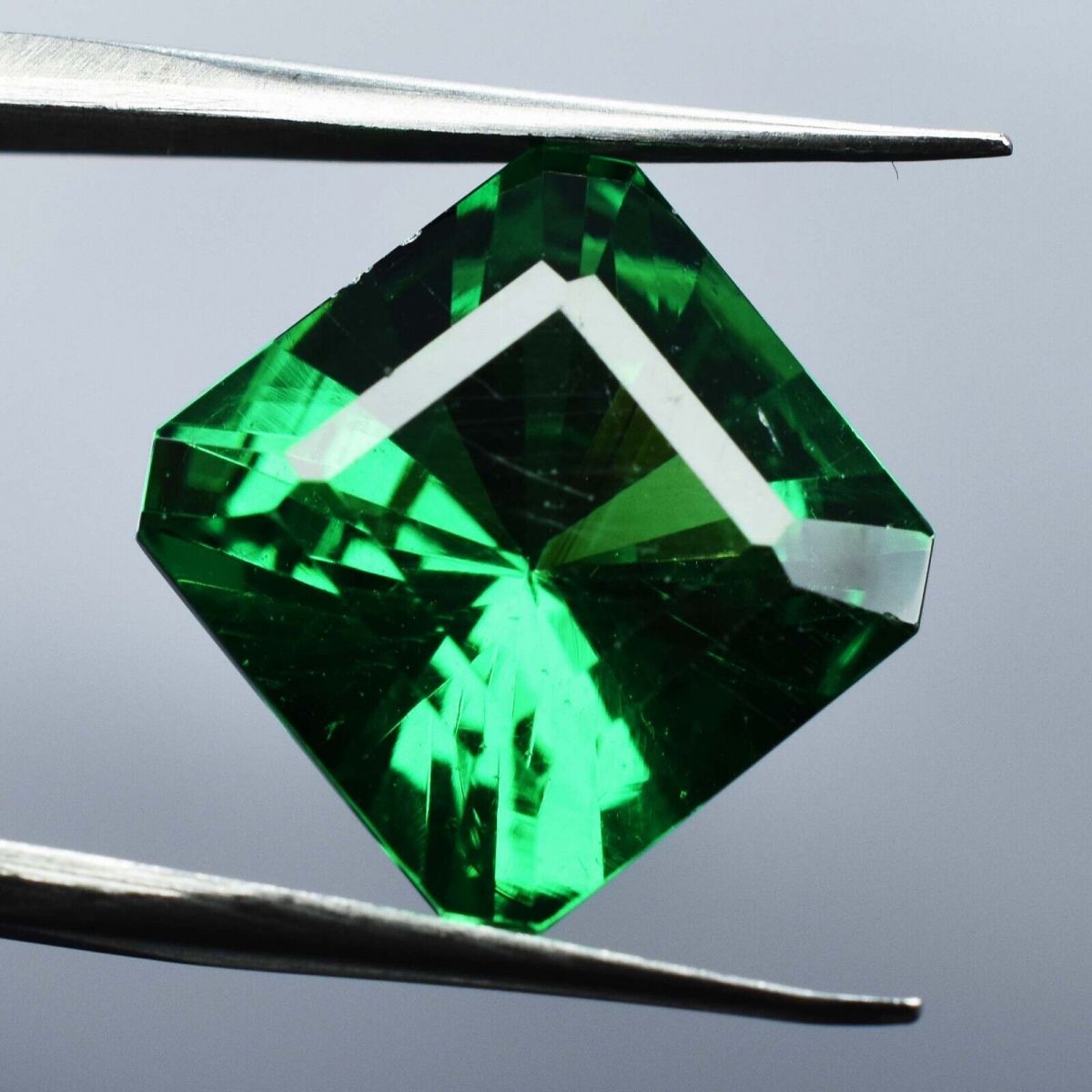Natural Tsavorite Garnet Green SQUARE Cut CERTIFIED Loose Gemstone 8.10 Ct