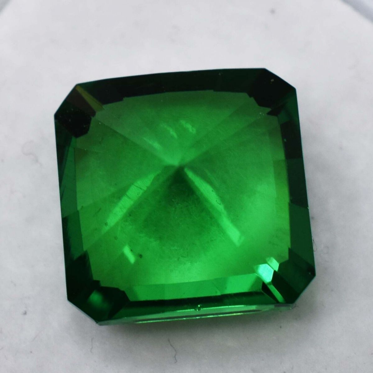 Natural Tsavorite Garnet Green SQUARE Cut CERTIFIED Loose Gemstone 8.10 Ct