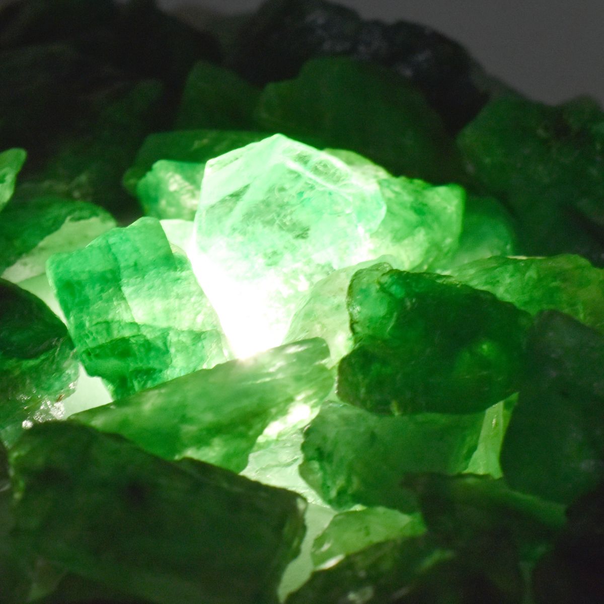 150.23 Ct Natural Green Emerald Raw Rough CERTIFIED Uncut Raw Rough Lot