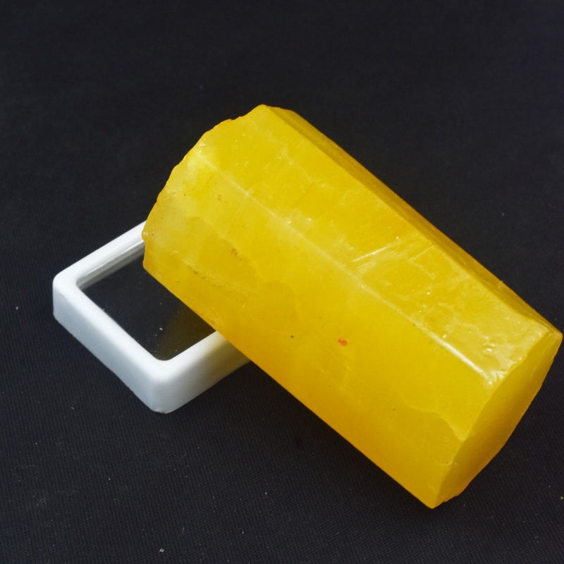 yellow sapphire rough