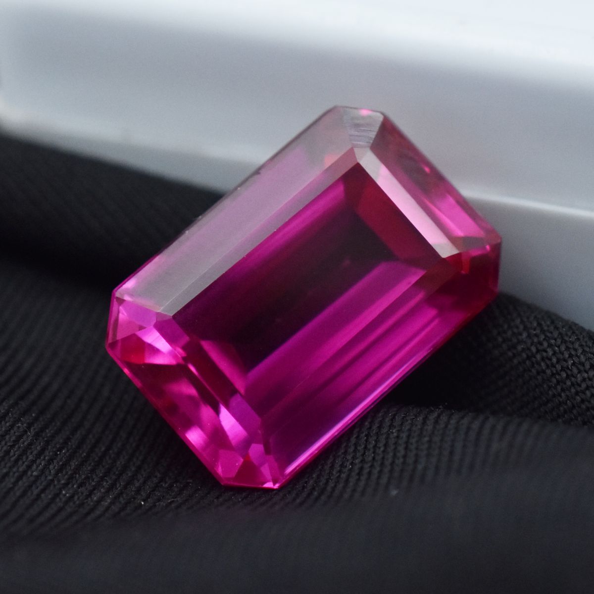 18.30 Ct Natural Pink Sapphire Emerald Shape CERTIFIED Ring Size Loose Gemstones