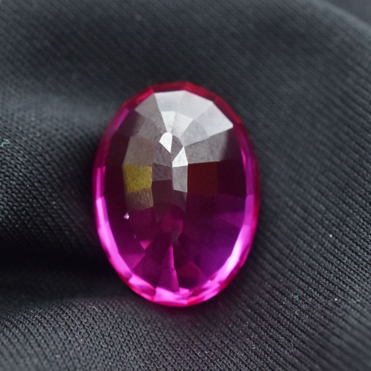 18.65 Ct Natural CERTIFIED Ceylon Sapphire Pink Oval Shape Loose Gemstone