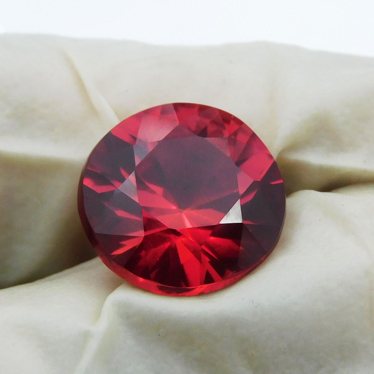 Orange Round Shape 9.75 Ct Natural Ceylon Sapphire CERTIFIED Loose Gemstone