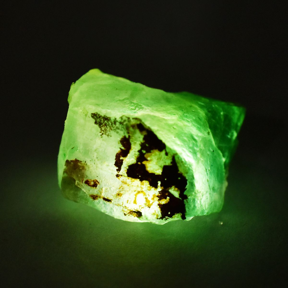 Rare 112 Ct Natural Green Emerald Raw Rough CERTIFIED Uncut Raw LOOSE Gemstone