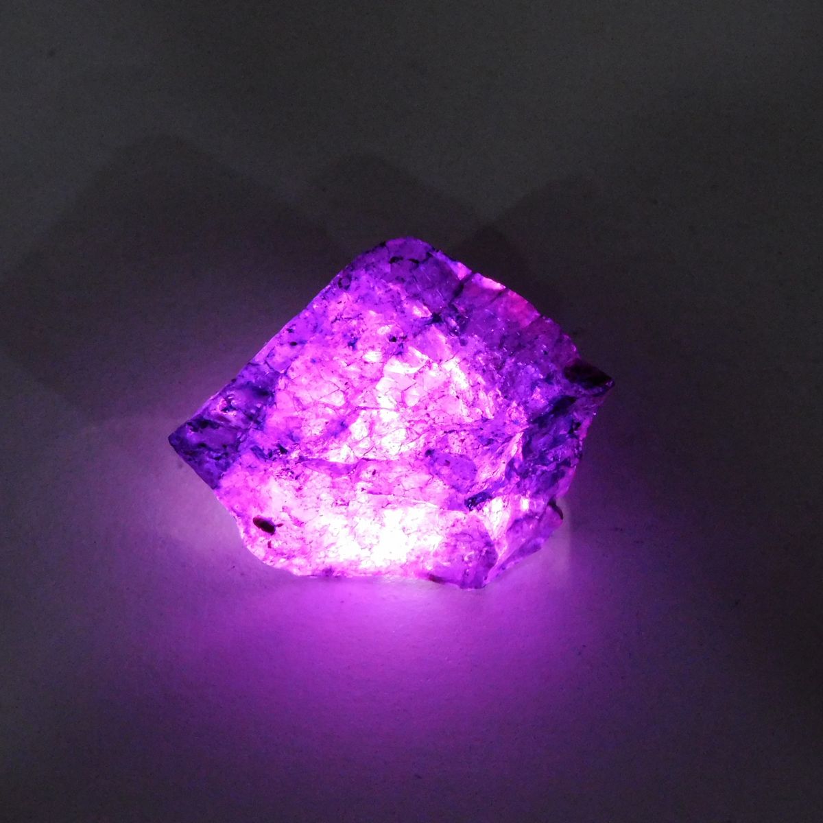 CERTIFIED Natural Tanzanite Rough 92.85 Ct Purple Raw Uncut Earth Mined Gemstone