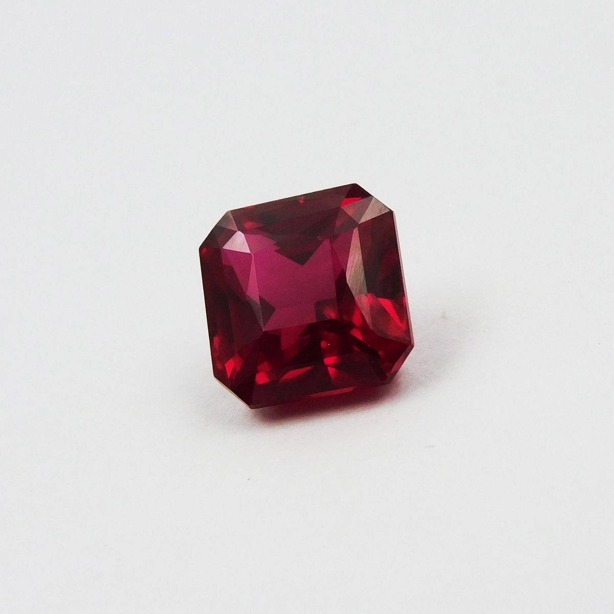 6.05 Ct Natural AA+ CERTIFIED Ruby Bloody Red Square Cut Loose Gemstone