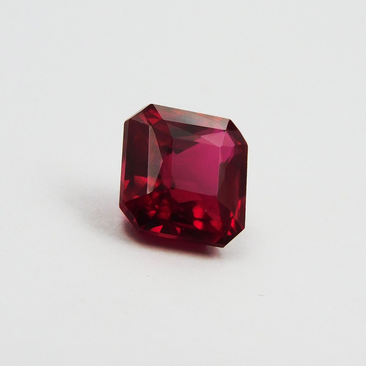 6.05 Ct Natural AA+ CERTIFIED Ruby Bloody Red Square Cut Loose Gemstone