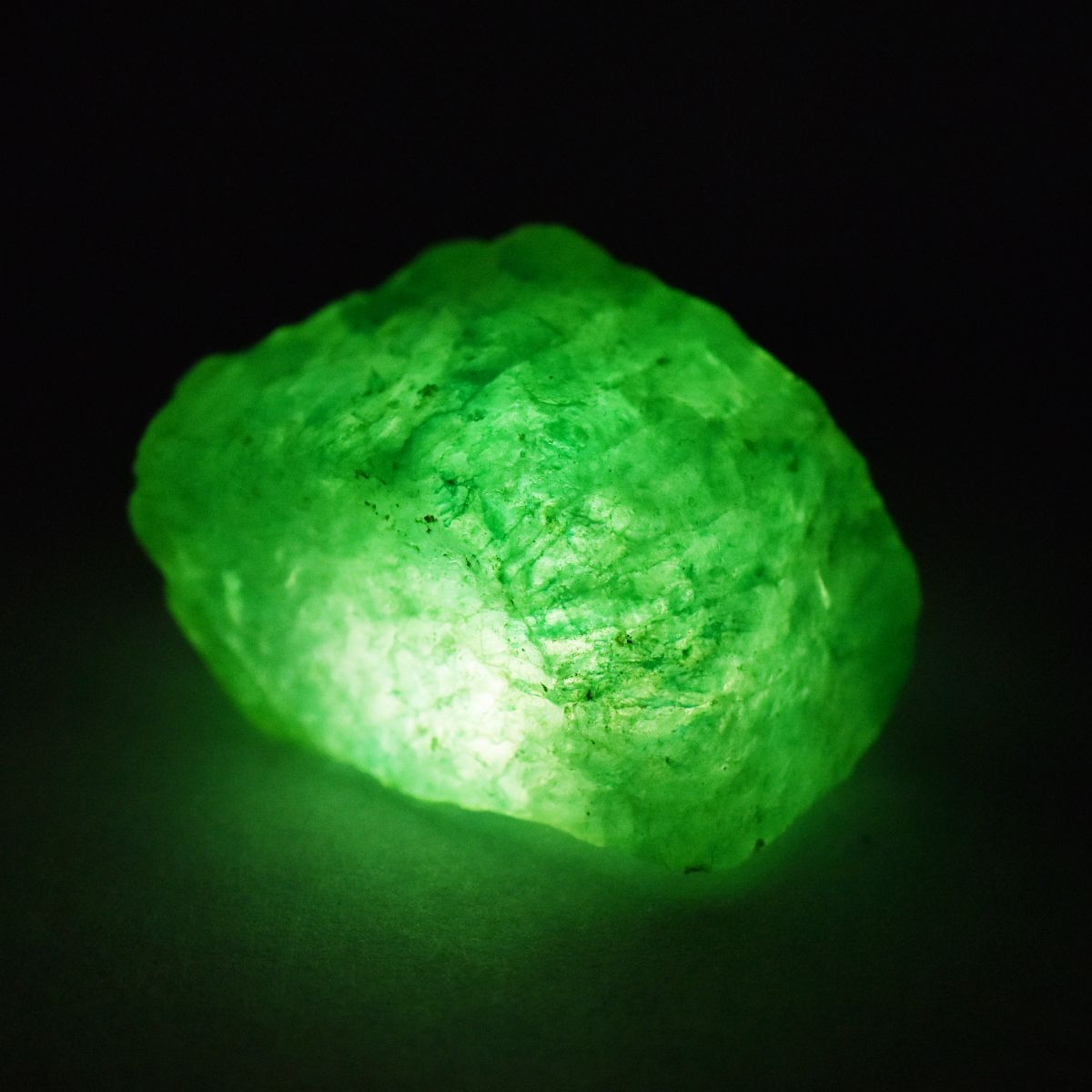 Natural Emerald Huge Rough 122.40 Ct Earth Mined Certified Green Loose Gemstone