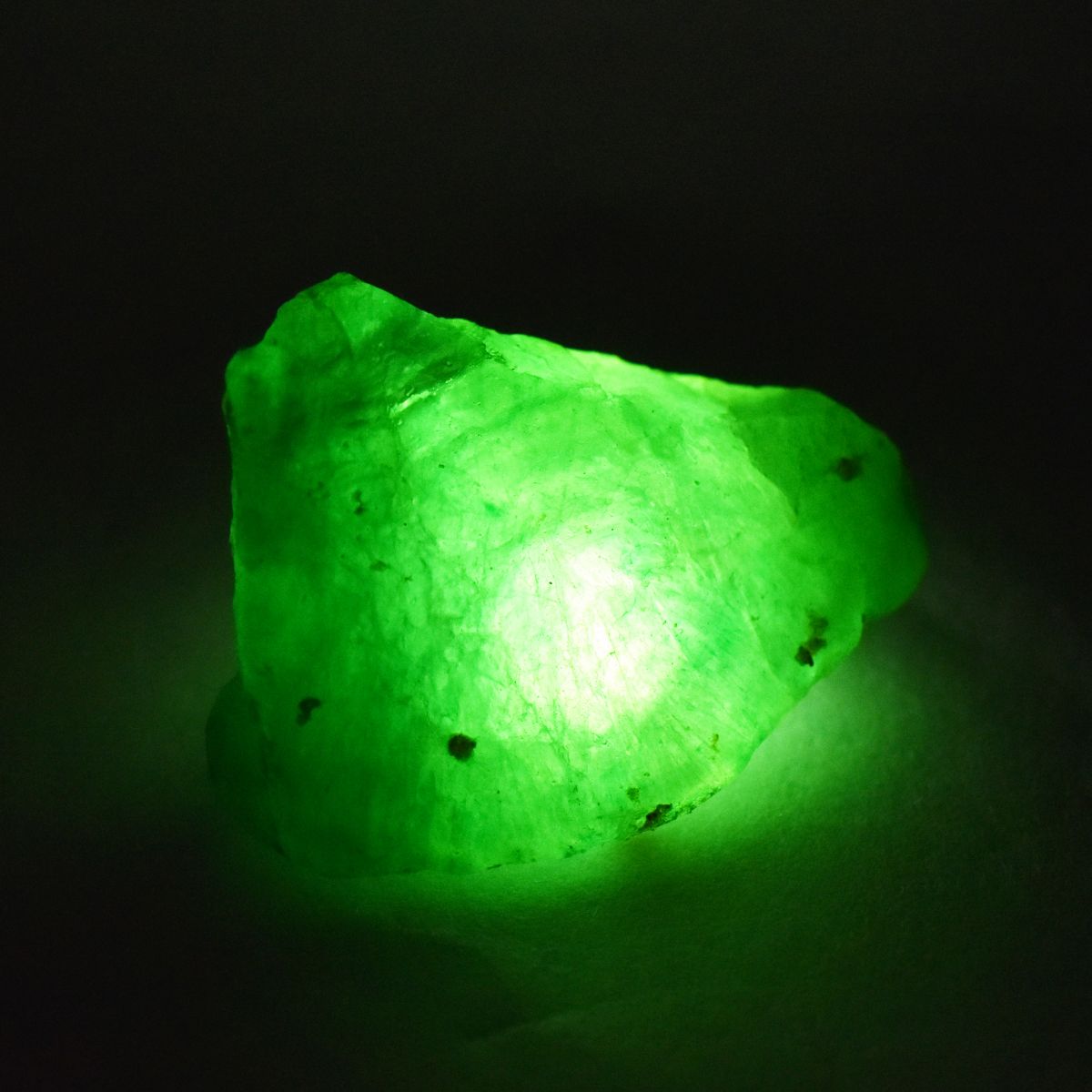 86.80 Ct Natural Emerald Green Huge Rough Earth Mined Loose Gemstone CERTIFIED