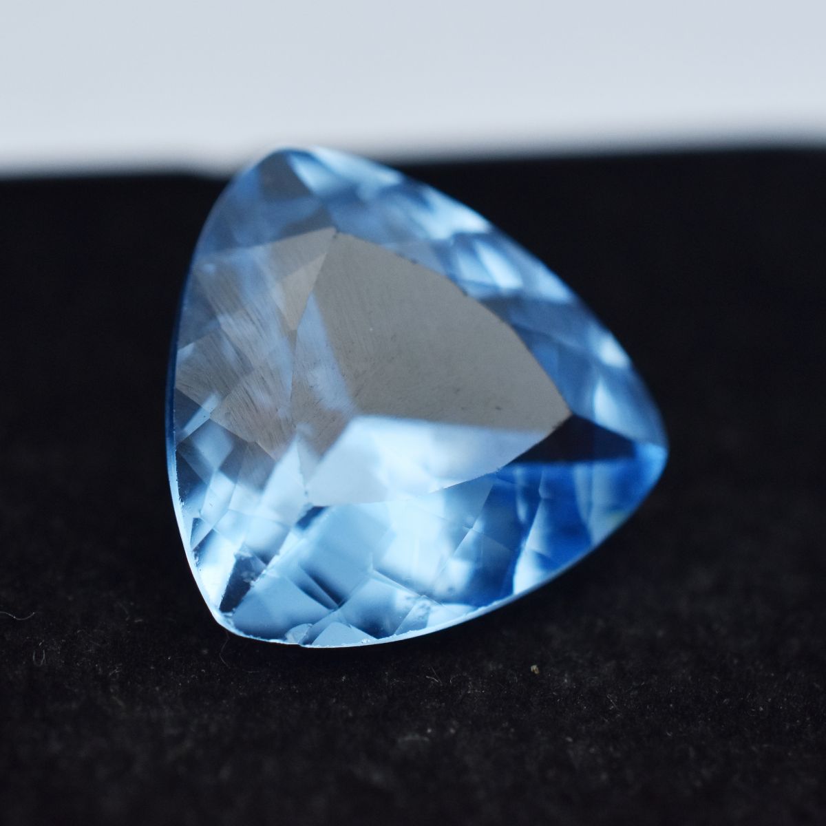 10.00 Carat Trillion Cut CERTIFIED Blue Sapphire Natural Loose Gemstone