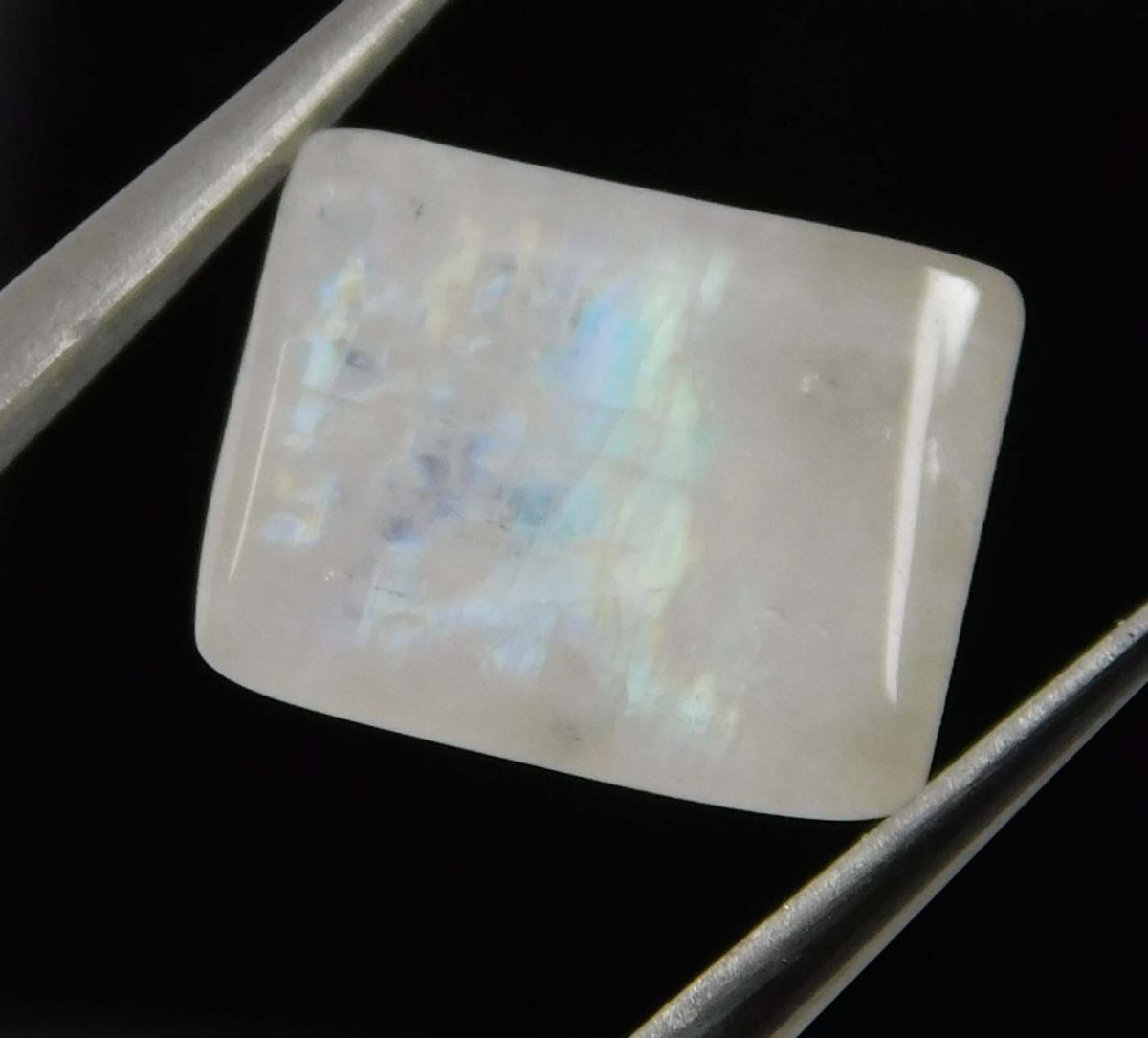 Certified Natural Moonstone Loose Gemstones 2 Ct Cabochon Shape Ring Size